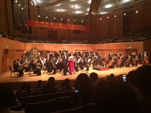 Gelungener Ausklang am Abend: chinesisch-deutsches Freundschaftskonzert in Shenyang.华彩乐章：沈阳中德友谊音乐会