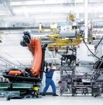 Bayern: Kraftzentrum im Süden Standorte Bayern Industrie 4.0 Kuka AG